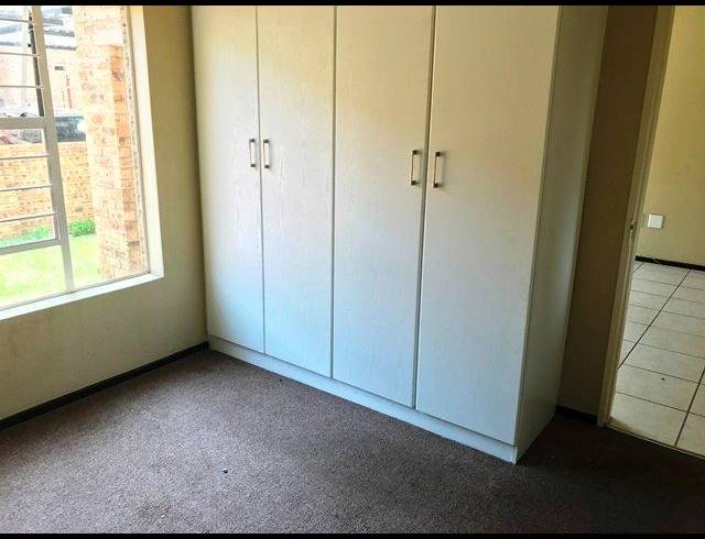 2 BEDROOM APARTMENT FOR SALE IN HONEYDEW